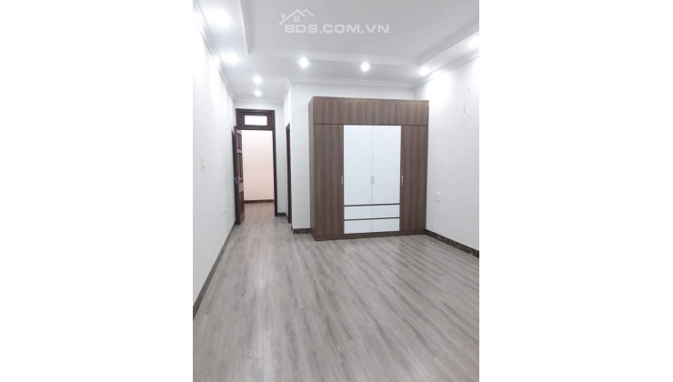 Bán nhà 60m2 phố Âu Cơ, Tây Hồ Gara Ô tô 24 chỗ Kinh doanh 7.5 tỷ